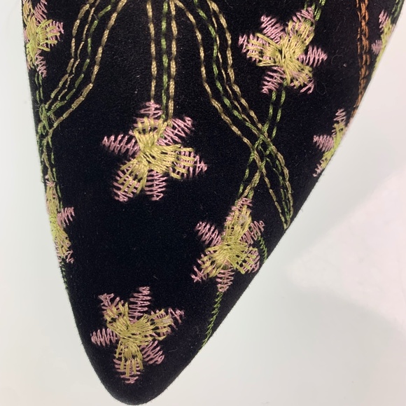 Sole Society So Edith Embroidered Suede Heels - Picture 4 of 7